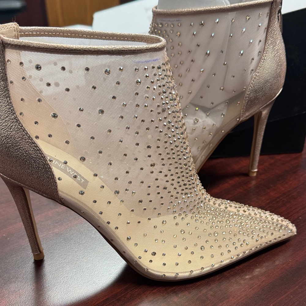 Nine West Sparkling Beige Stiletto Heels